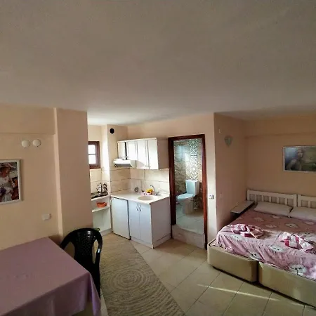 Apartment Piano Konak Apart *